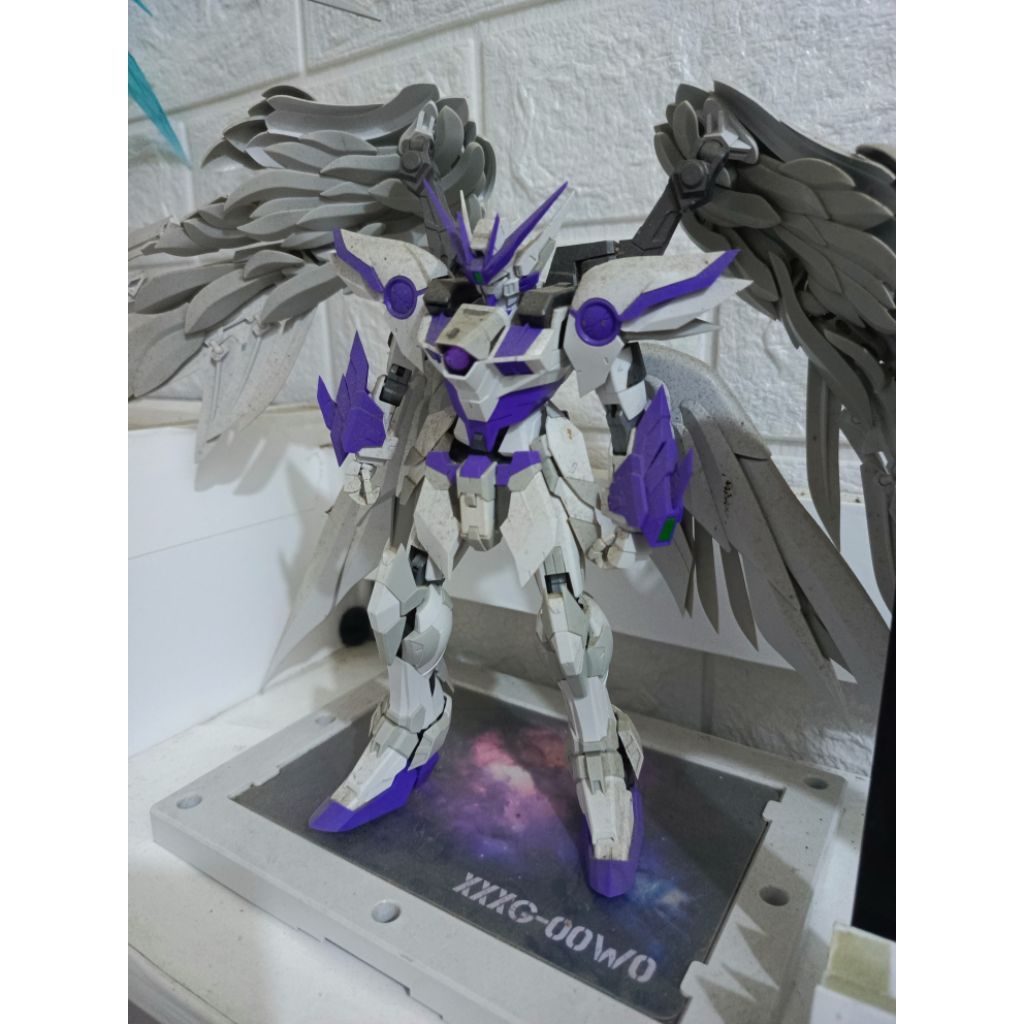Gunpla MG 1/100 Supernova Wing Zero Gundam Purple Snow White sudah rakit sebagian