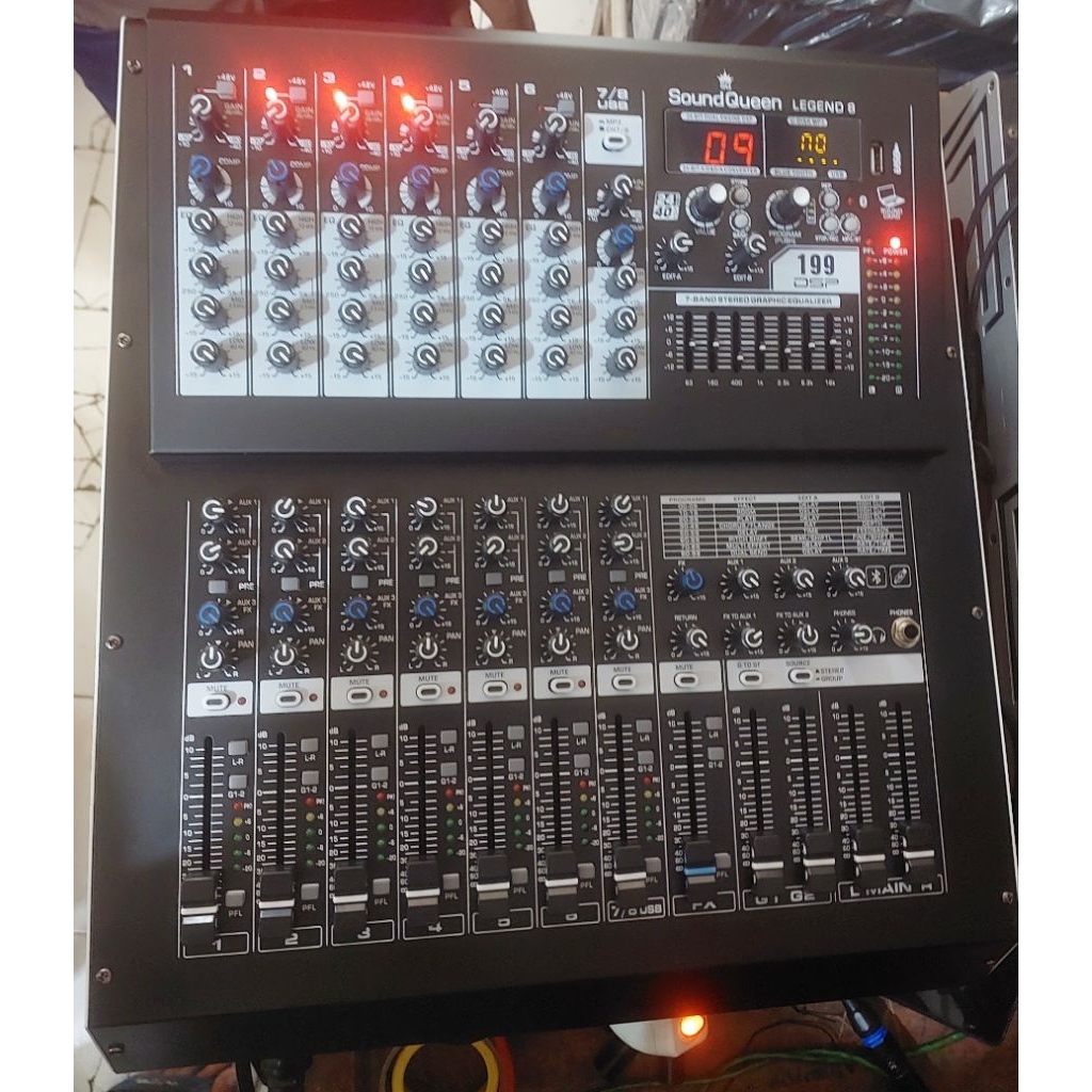 Mixer 8ch Soundqueen legend8. Legend 8 Soundqueen