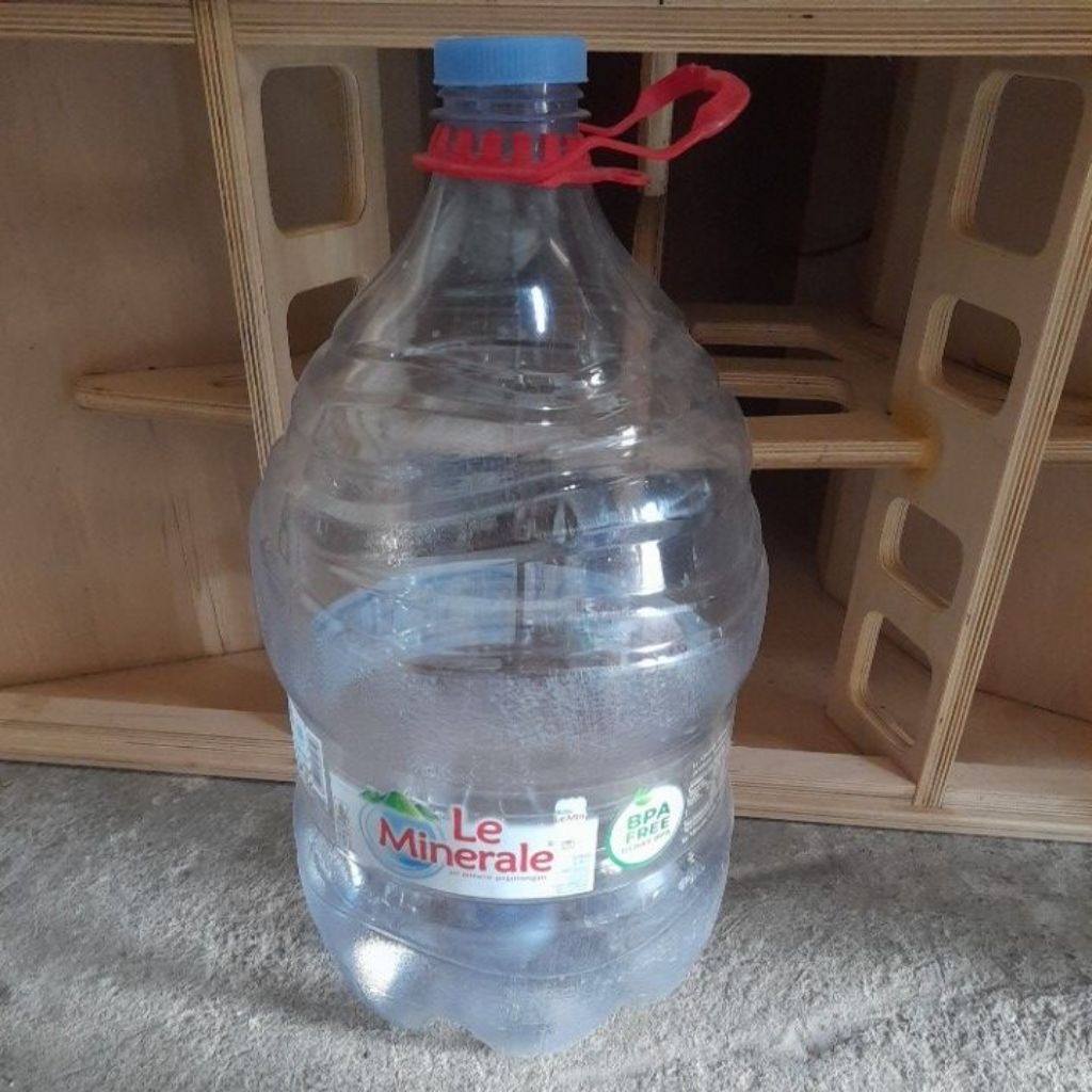 GALON LE MINERAL KOSONG