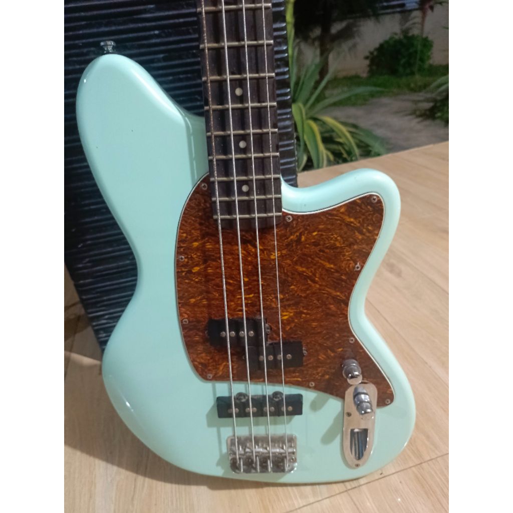 Gitar Bass Ibanez original