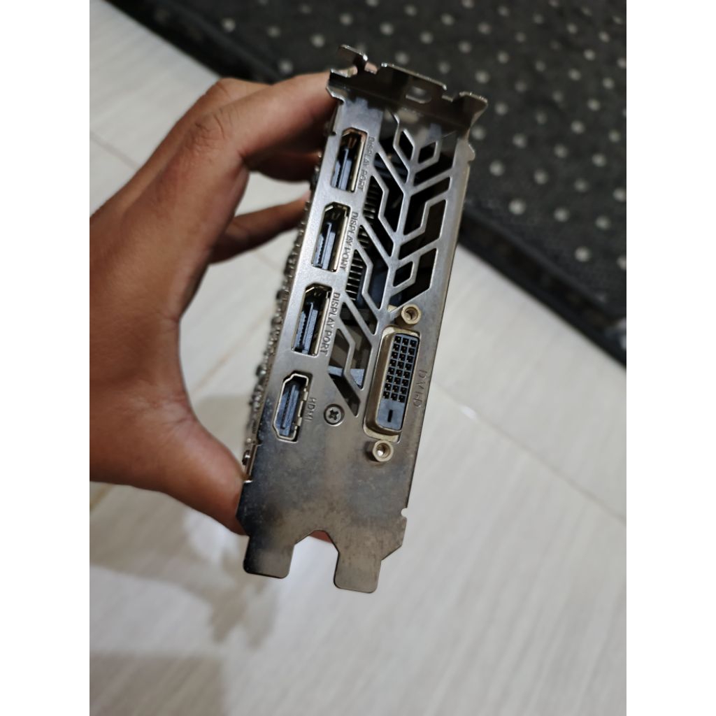 Vga RX 570 4Gb No Display Segel