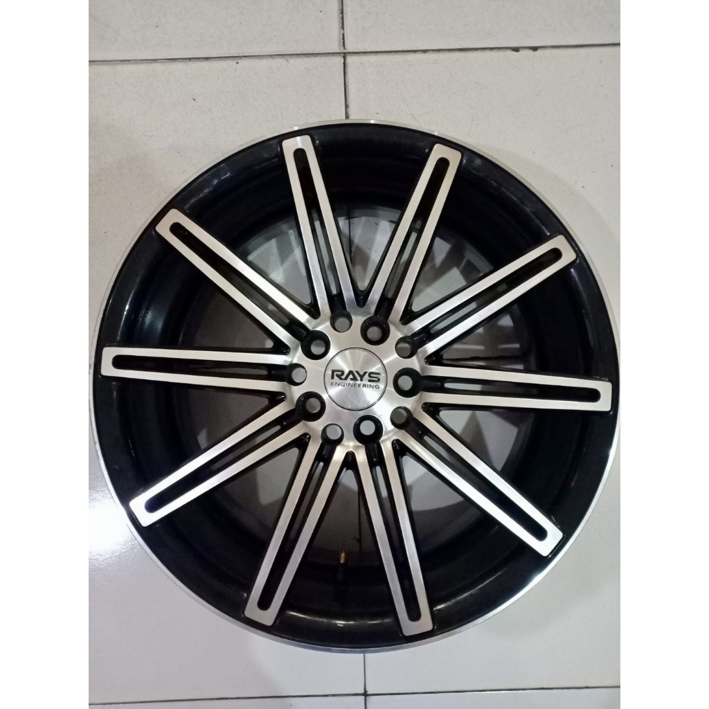 (SECOND) Velg Racing Model Vossen CV4  R17 (double PCD)