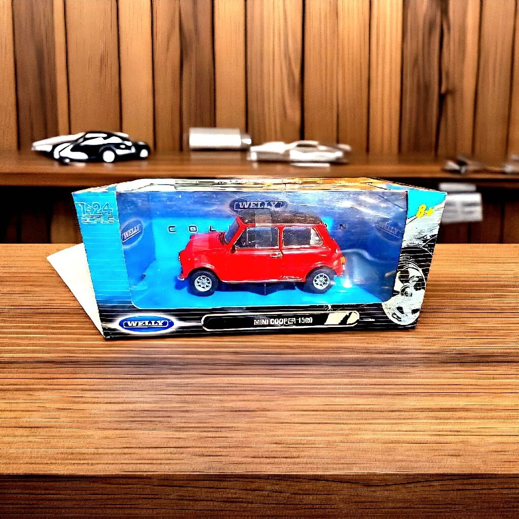 Diecast mini cooper 1300 scale 1:24 red