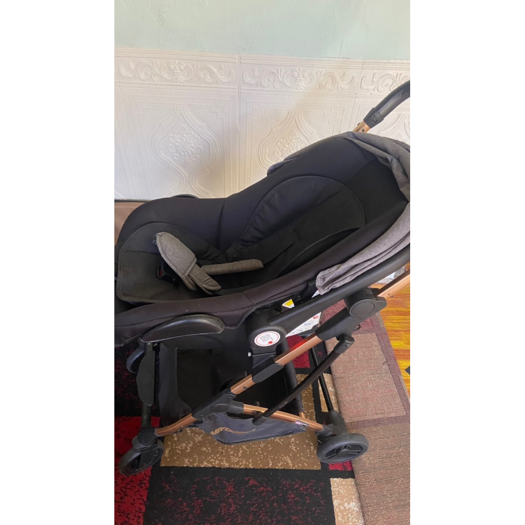 Preloved Stroller Babydoes Pronto RTS