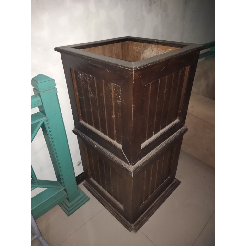 meja kursi lemari kayu solid second normal bandung ex hotel multiplex solid papan furnished pelitur