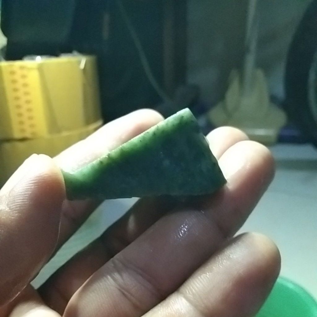 BATU GIOK NEPHRITE JADE