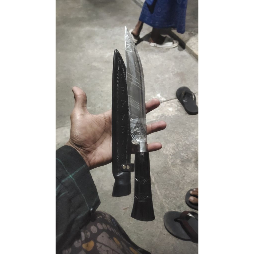 pisau bulu ayam khas Madura