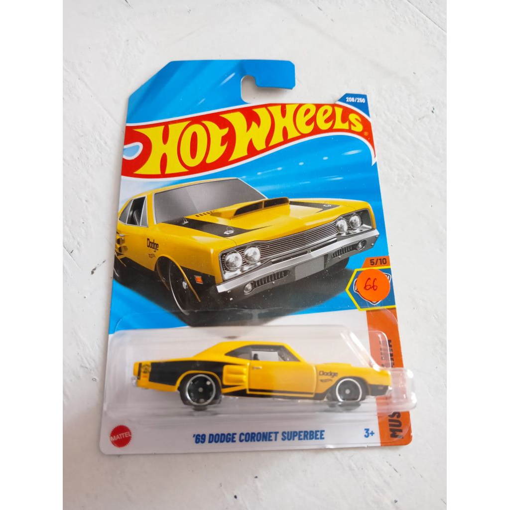 Hotwheels '69 dodge coronet superbee