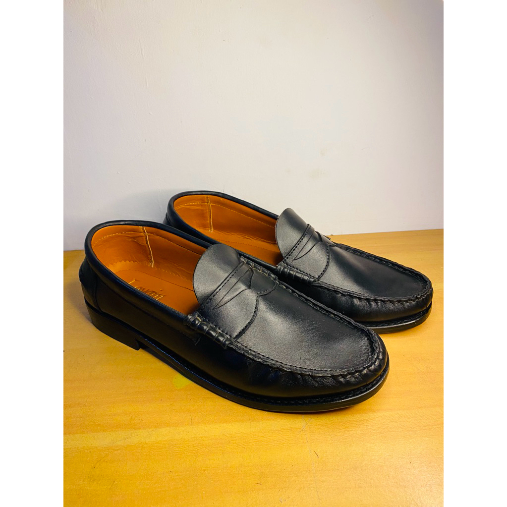 Loafers moccasin brand Lovain (link CO kecil)