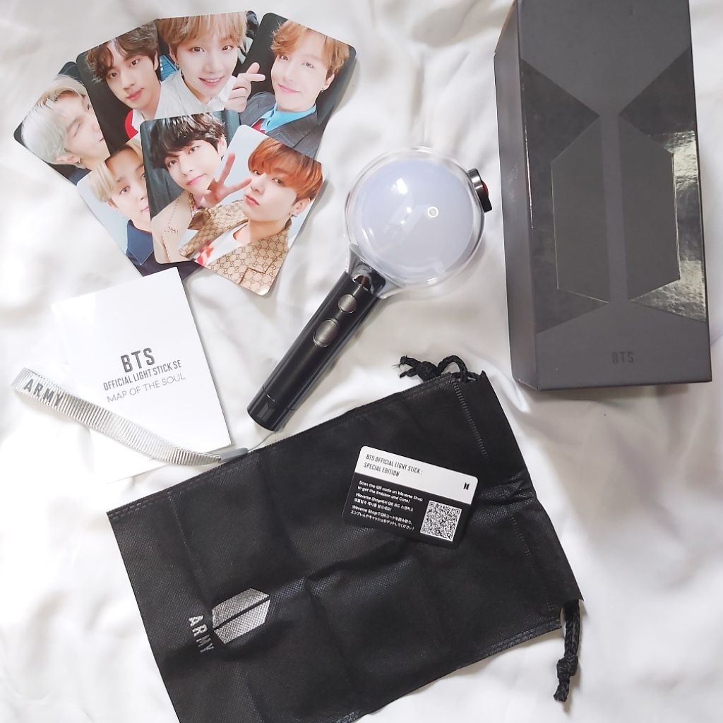 BTS Official lightstick Army Bomb SE: MOTS [Preloved]