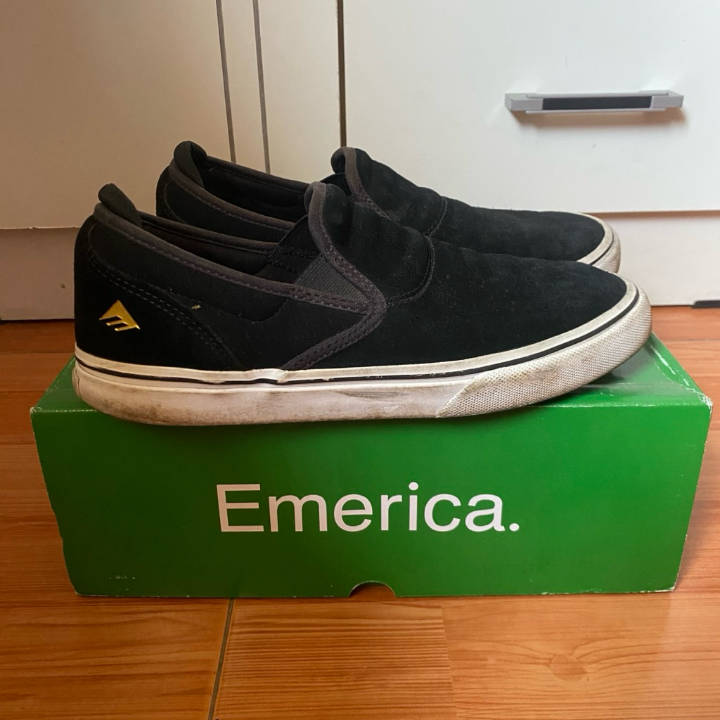 emerica slip on