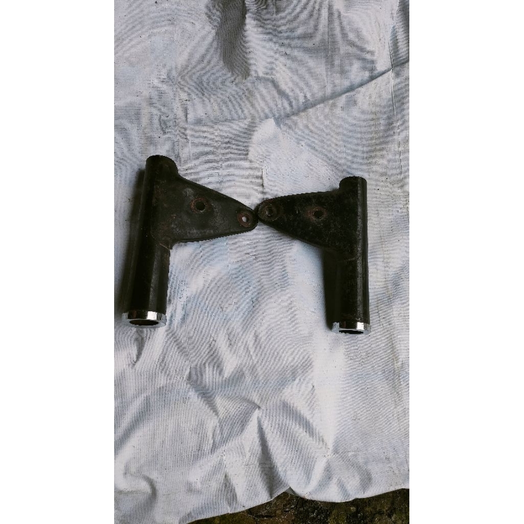 breket lampu depan Suzuki a100 x super x super original