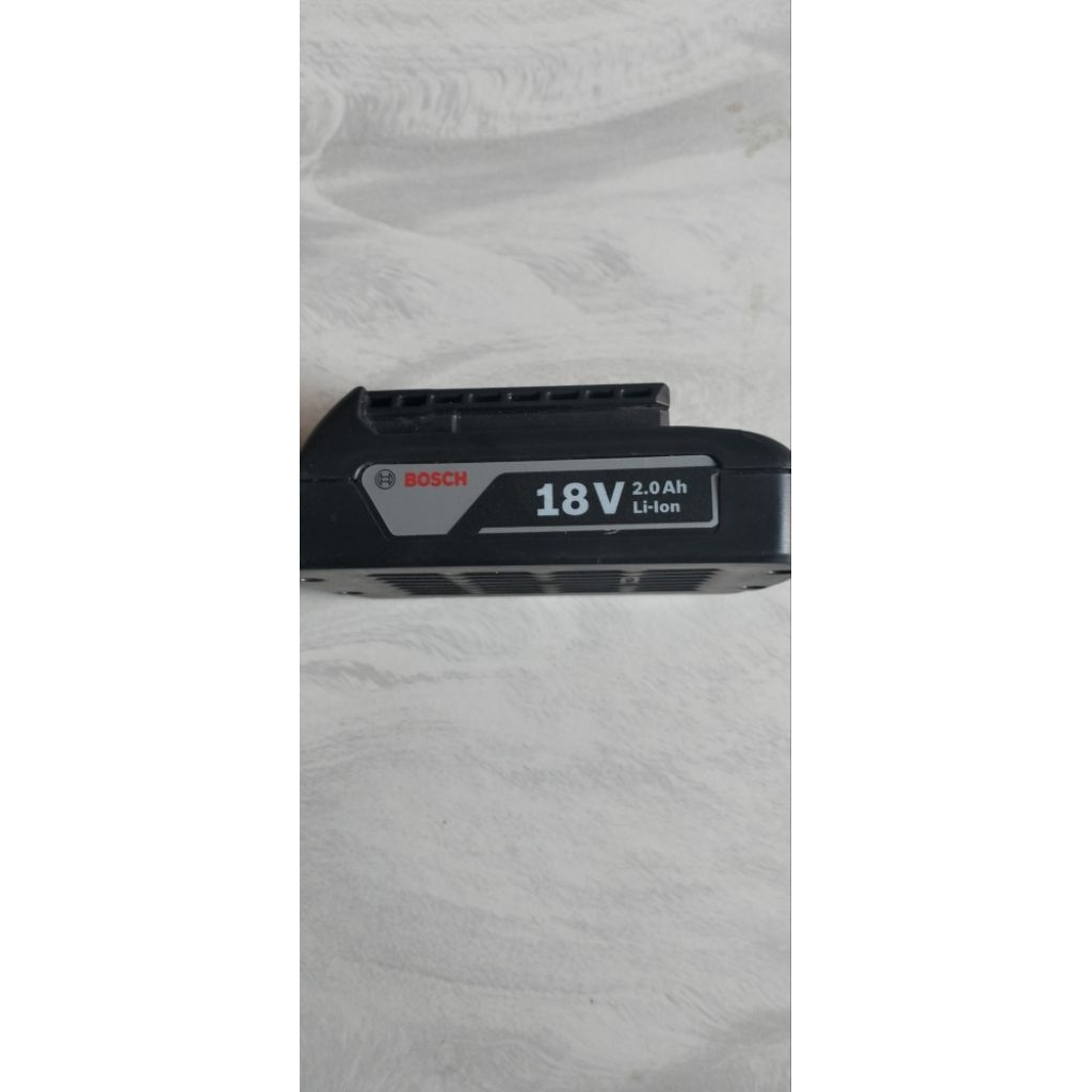 Baterai bosch 18v2ah