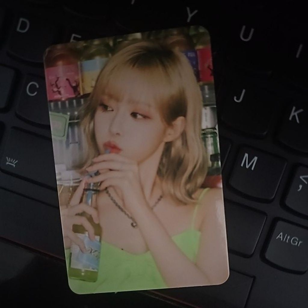 PHOTOCARD PC OFFICIAL MD WINTER AESPA MY SYNK