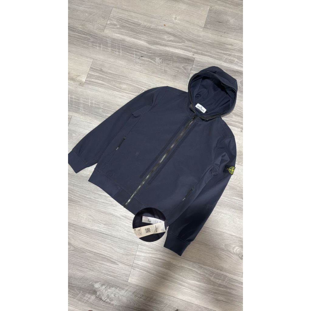 Softshell stone island