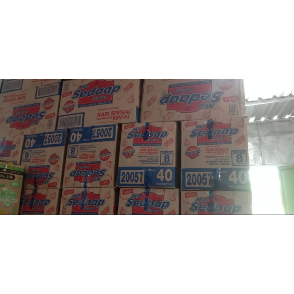 Mie sedap kari spesial(1dus40pcs)