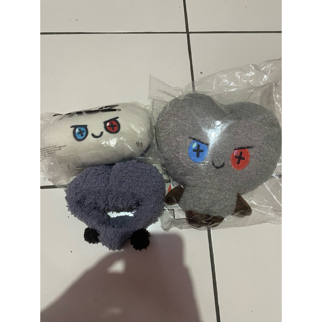 Treasure collection (photocard treasure, truz bonbon, hiasan lightstick, digipack, poster album, blo