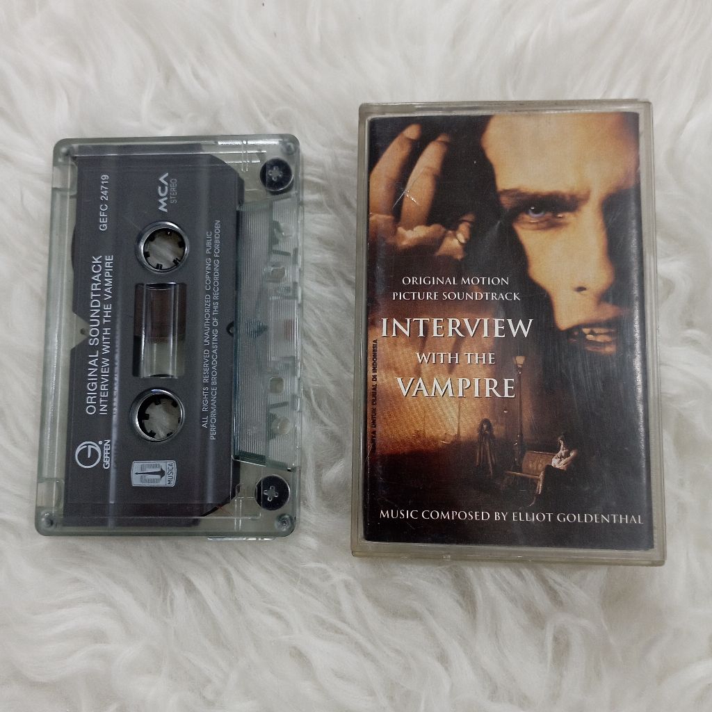 kaset pita ost.interview with the vampire