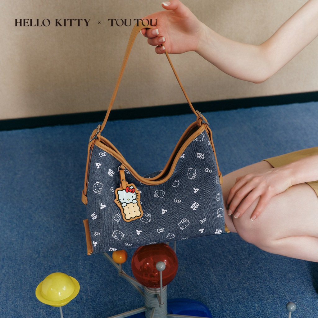 TOU TOU - shoulder bag / slingbag medium jeans hello kitty