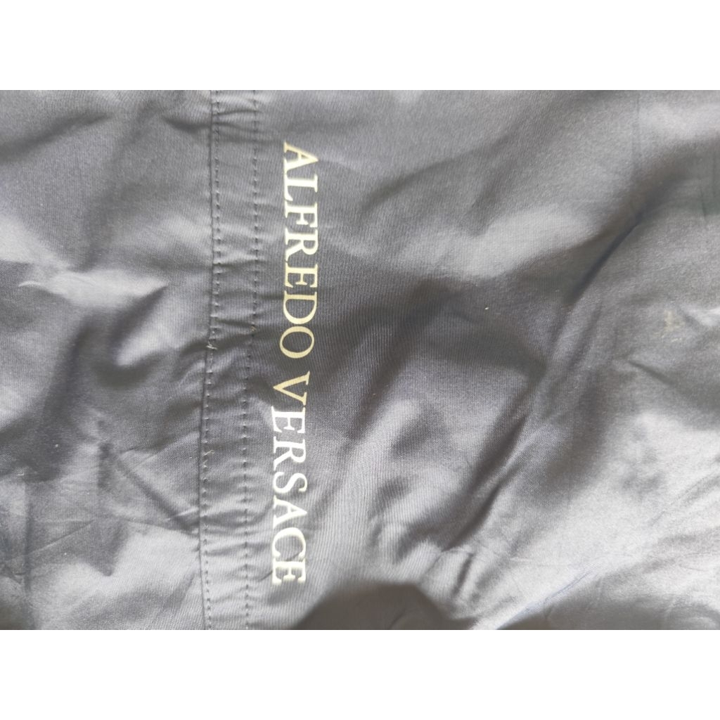 jaket alfredo versace