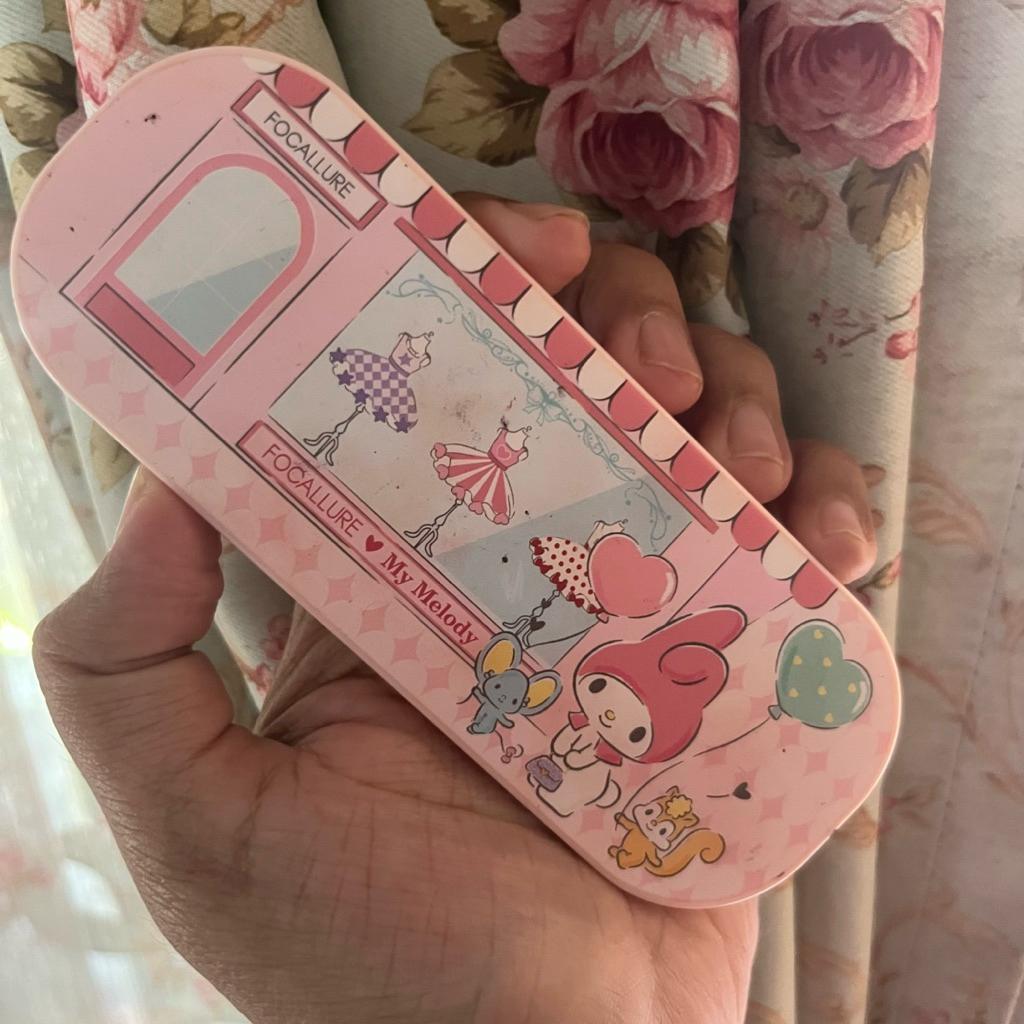 PRELOVED Focallure 3in1 Palette Blush Highlighter Contour Melody Sanrio OR02