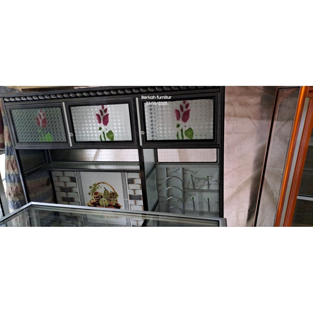 meja kompor/ lemari kompor pakai wastafel cuci piring