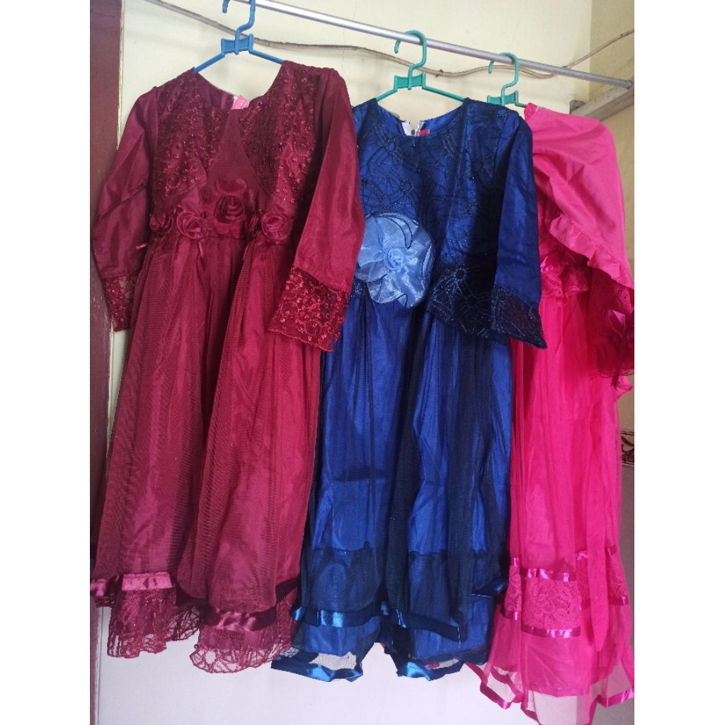 Set gamis mewah anak bahan brukat Kombi satin dan tile