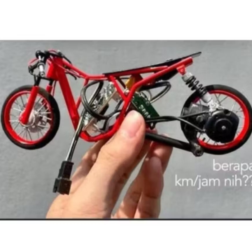 diecast miniatur motor drag Honda Vario 125 modif  downsize USB charger