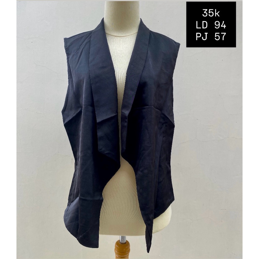 PRELOVED OUTER WANITA/ OUTER WANITA