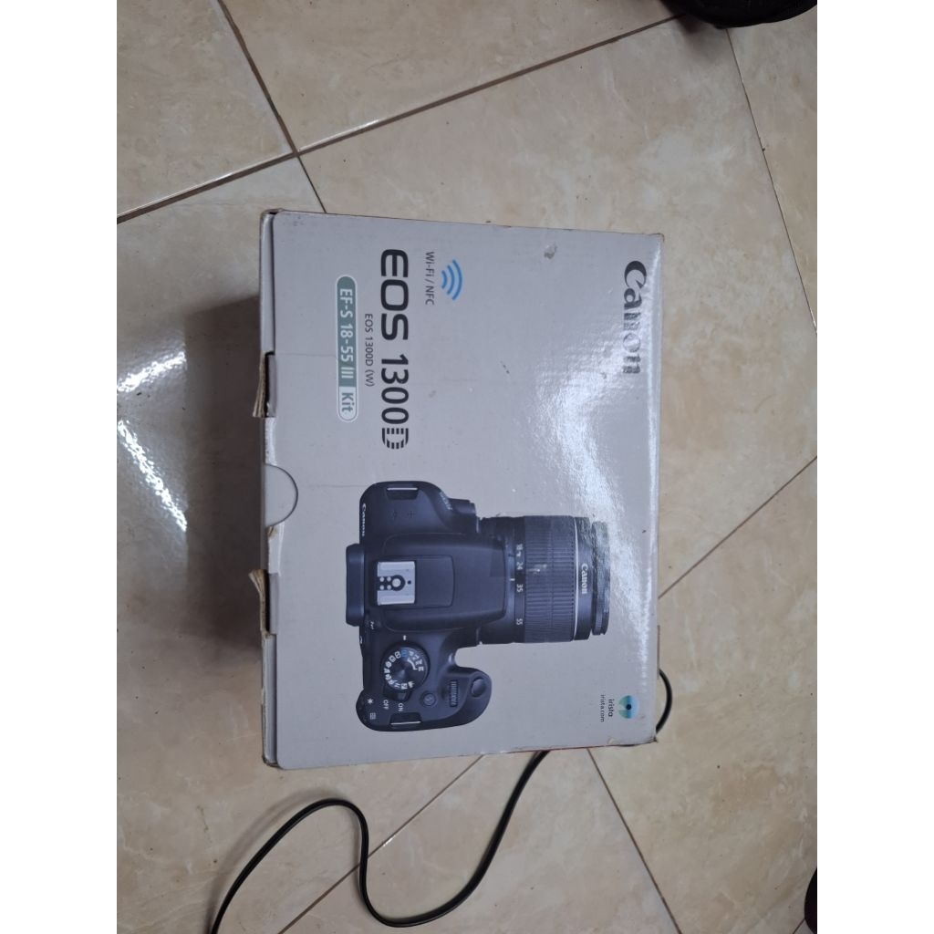 kamera canon 1300D second