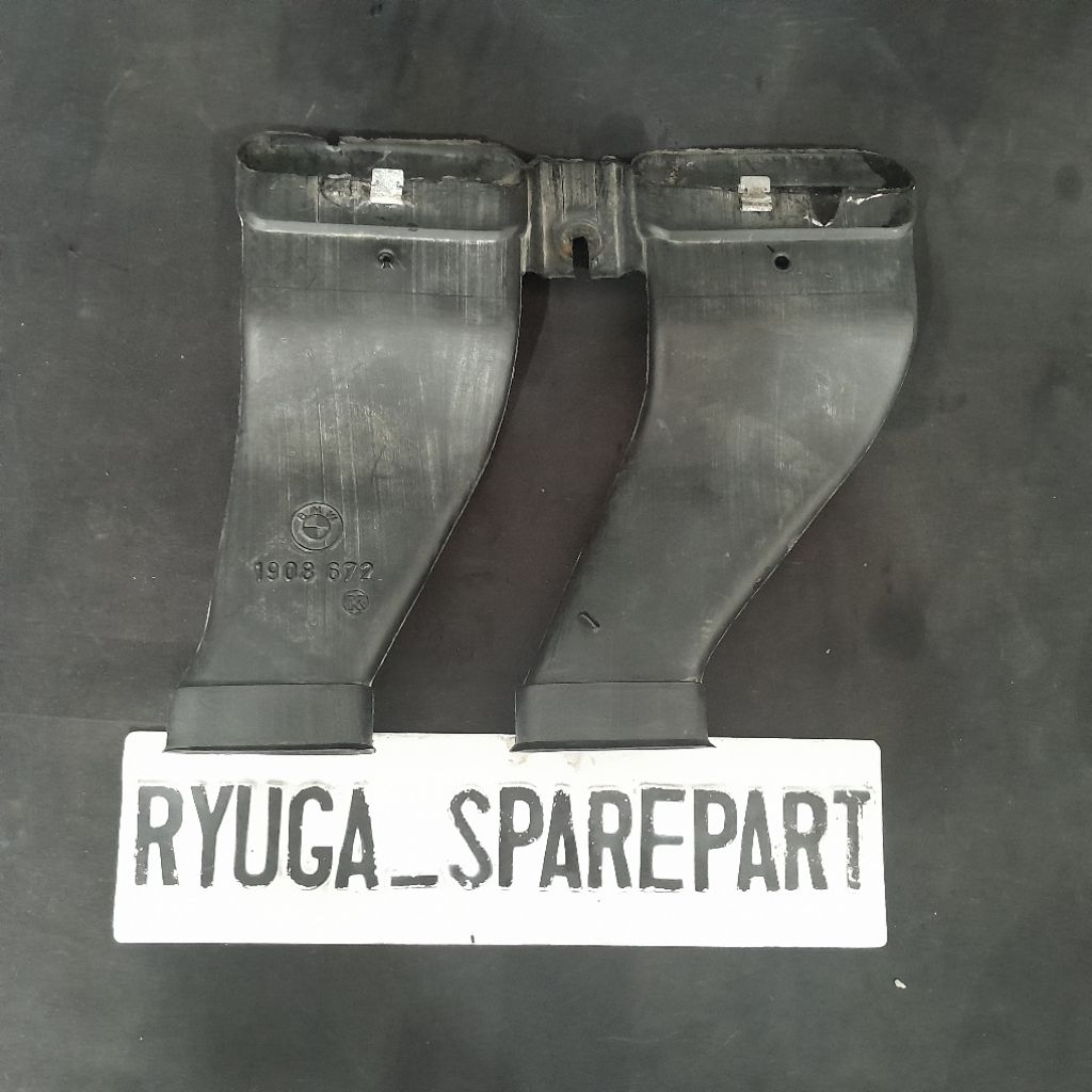 ventilasi pemanas dashboard tengah atas original BMW E34 1908672