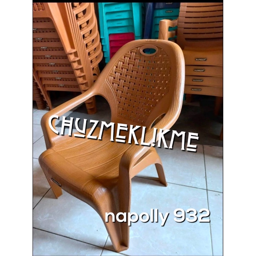 Kursi sender Napolly 932/Bangku plastik sender Napolly 932/Kursi napolly 932