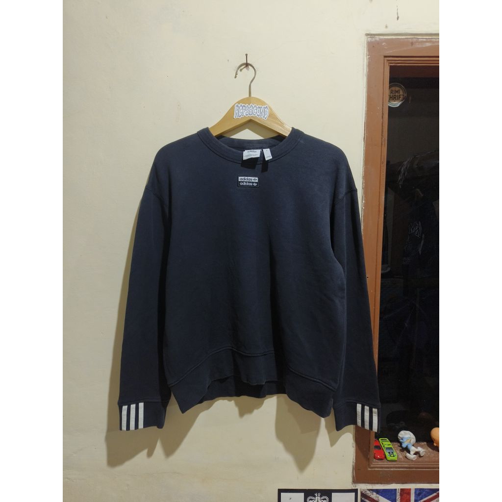 Crewneck Ad*das spezial center