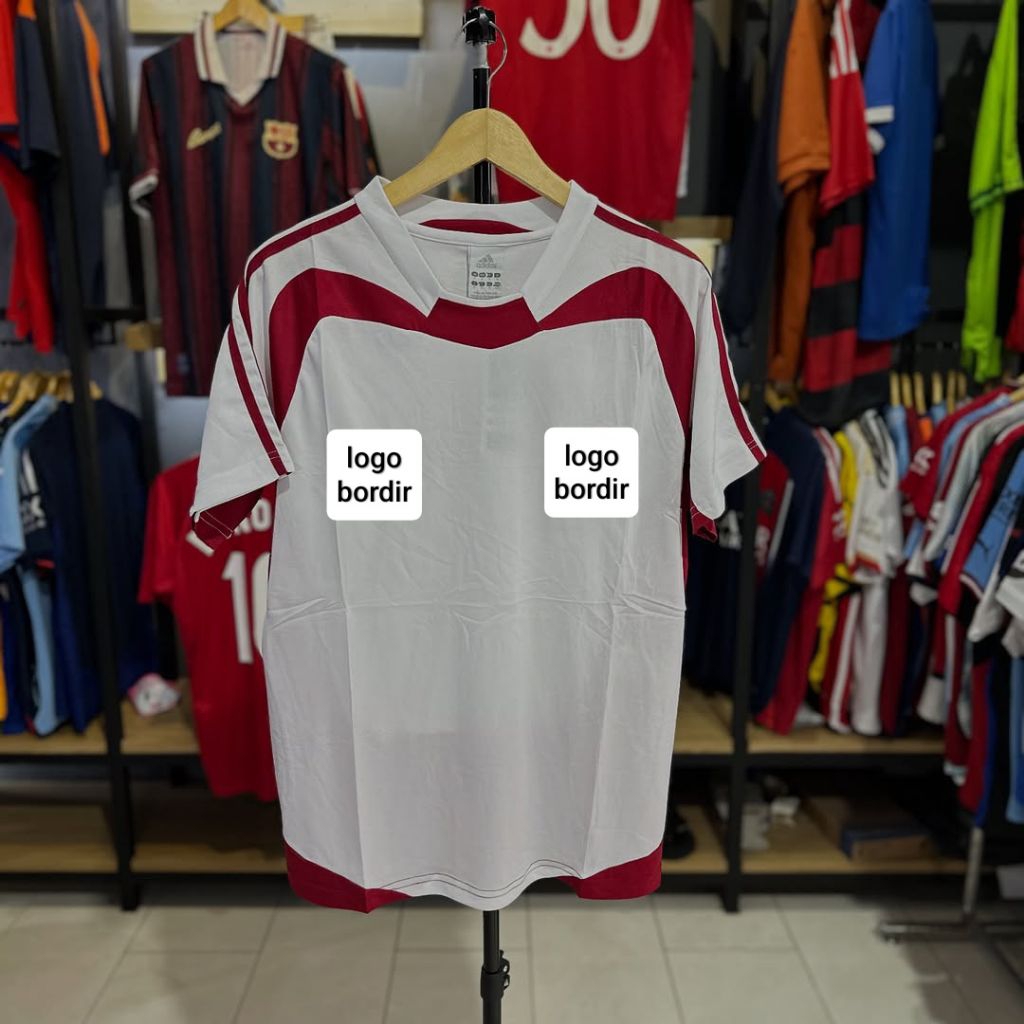 JERSEY BOLA TIMNAS RETRO 2004