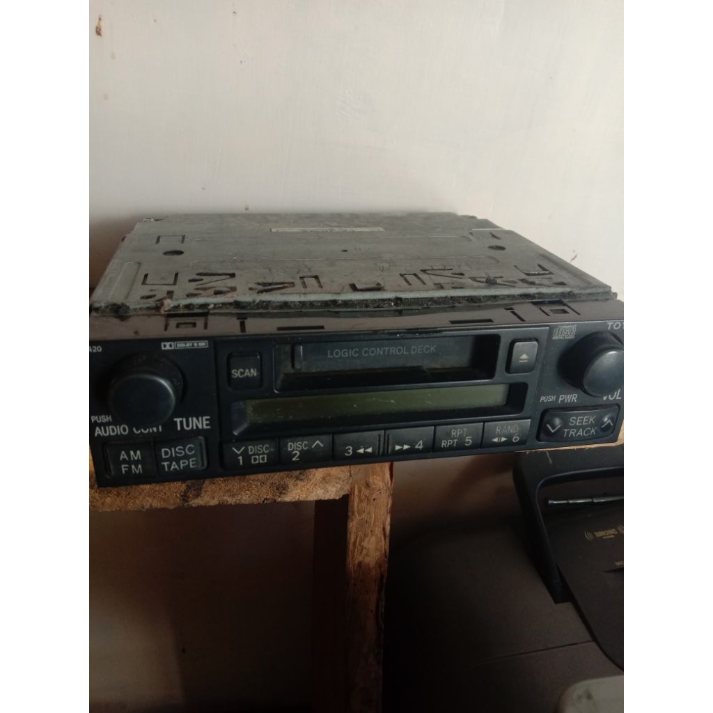 Tape Mobil bekas Toyota Kijang