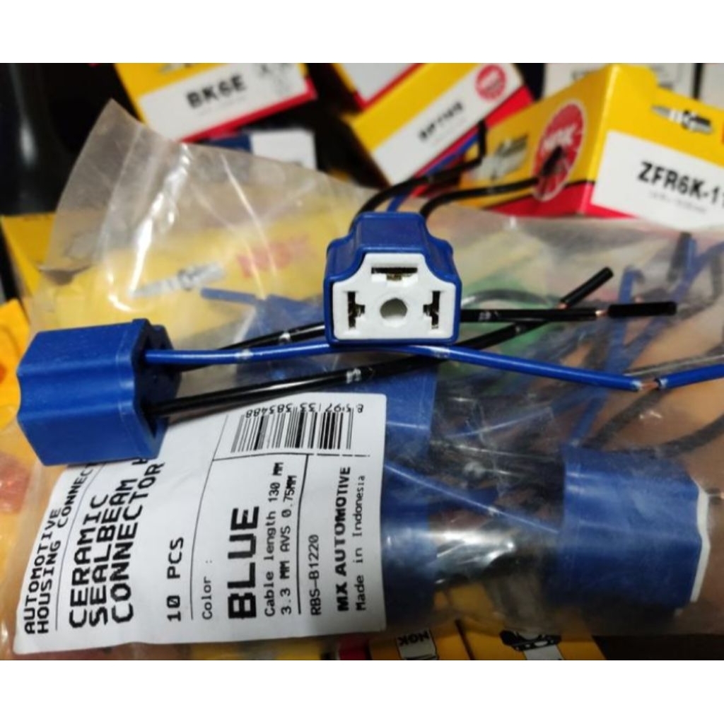 Soket Halogen H4 / Soket Seal Beam Lampu Depan Mobil