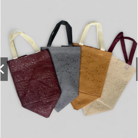 [12biji] tas spundbond embos 22x22 / Tas Hajatan 22x22 / Tas Box 22x22 / Tas Hajatan Spunbond / Tas 