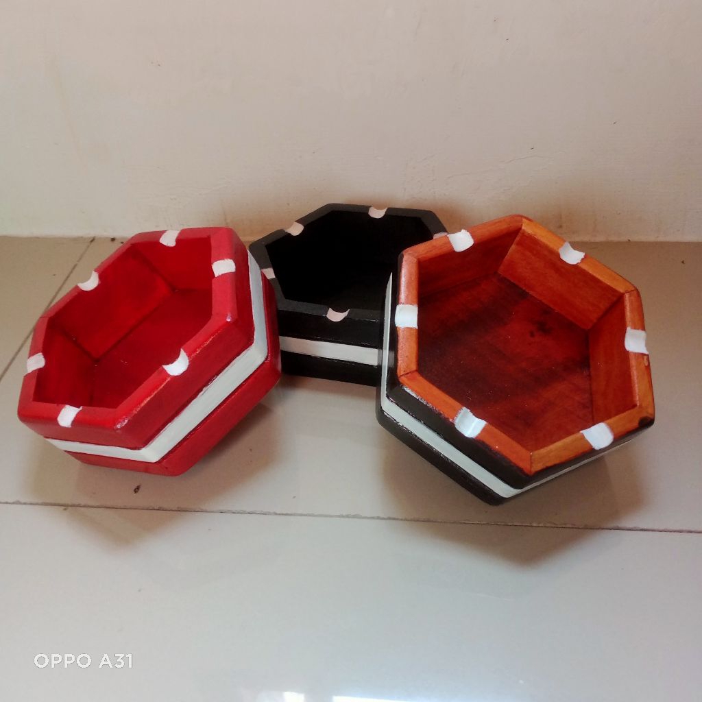 Asbak Kayu Kotak Segienam Tempat Abu Rokok