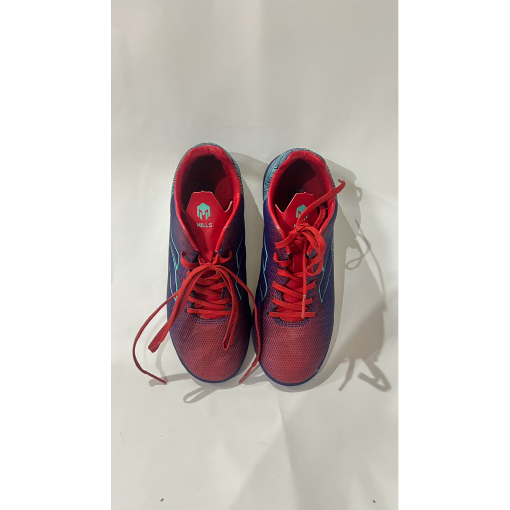 [Preloved] Mills Kids Futsal Shoes – Red/Navy