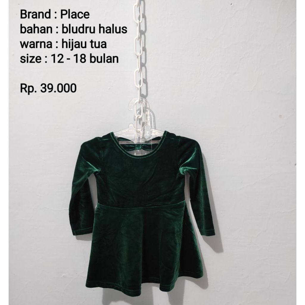 Dress anak perempuan "Place"