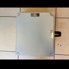 Ohm Saklar MDE GZ 250A 250 Amper Ampere 4P