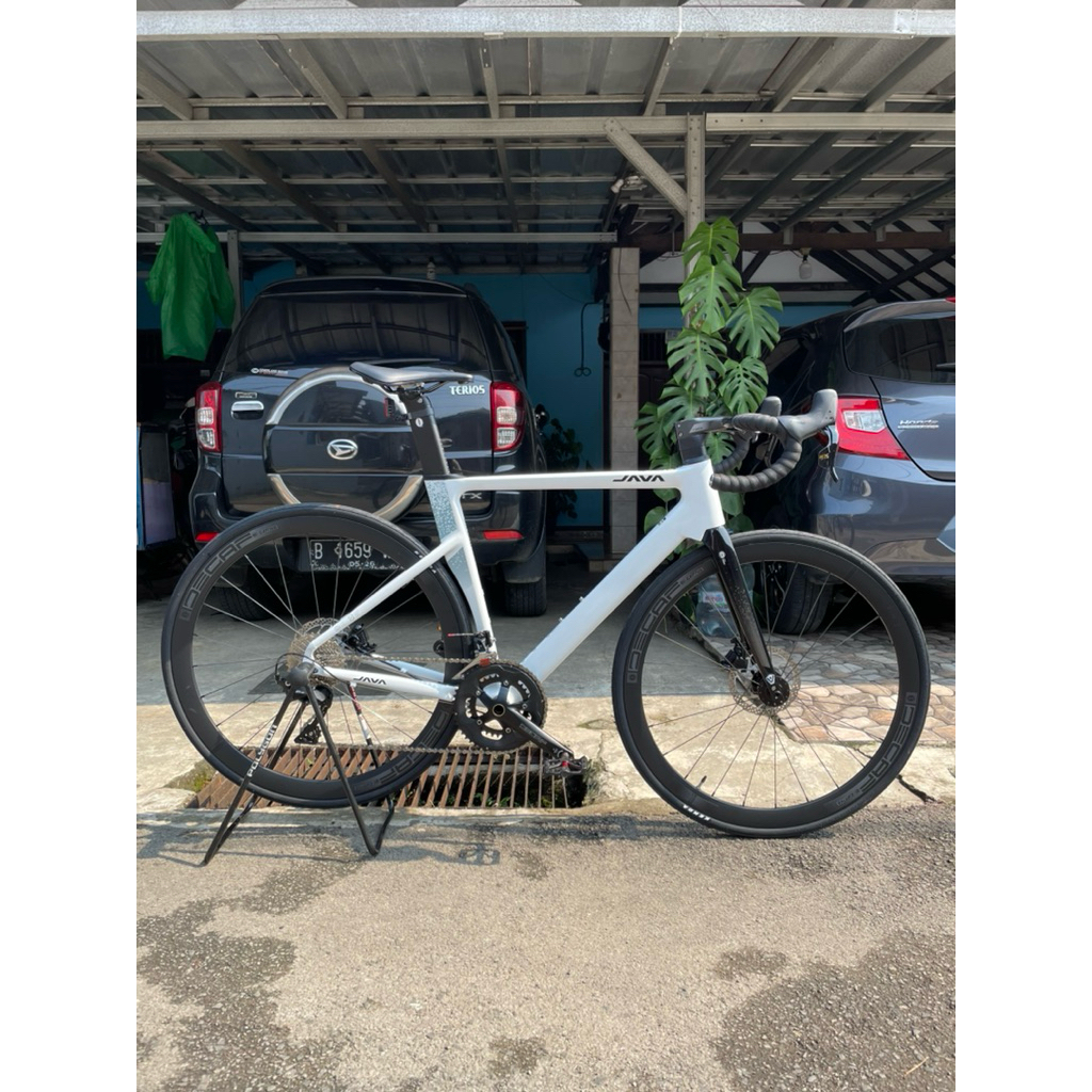 sepeda roadbike java siluro 6 top low km