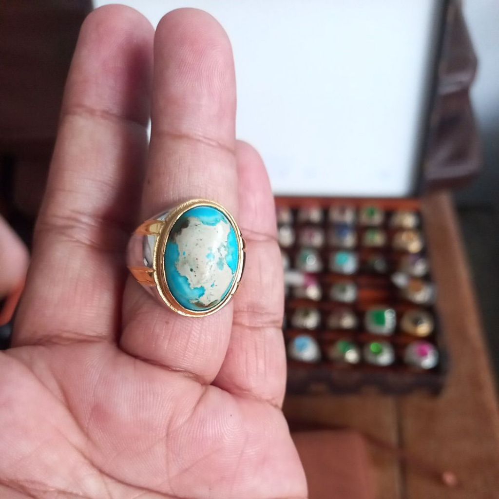 Natural pirus persia Non memo