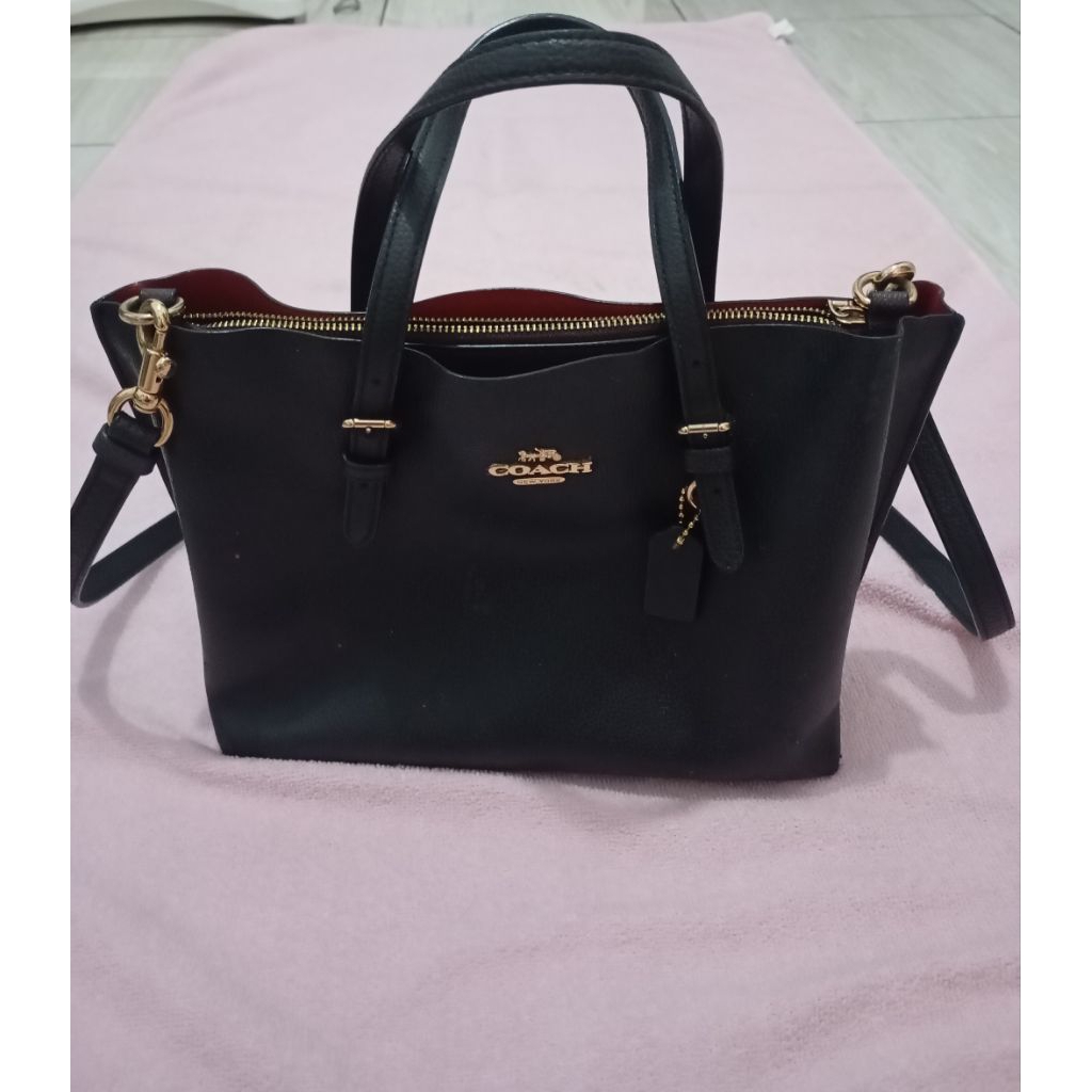 Tas Coach Mollie Black