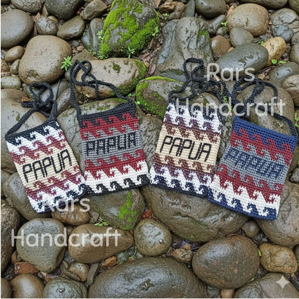 Tas Papua , tas rajut , noken Papua, Tas selempang, Tas selempang papua, Tas untuk oleh oleh, Tas un