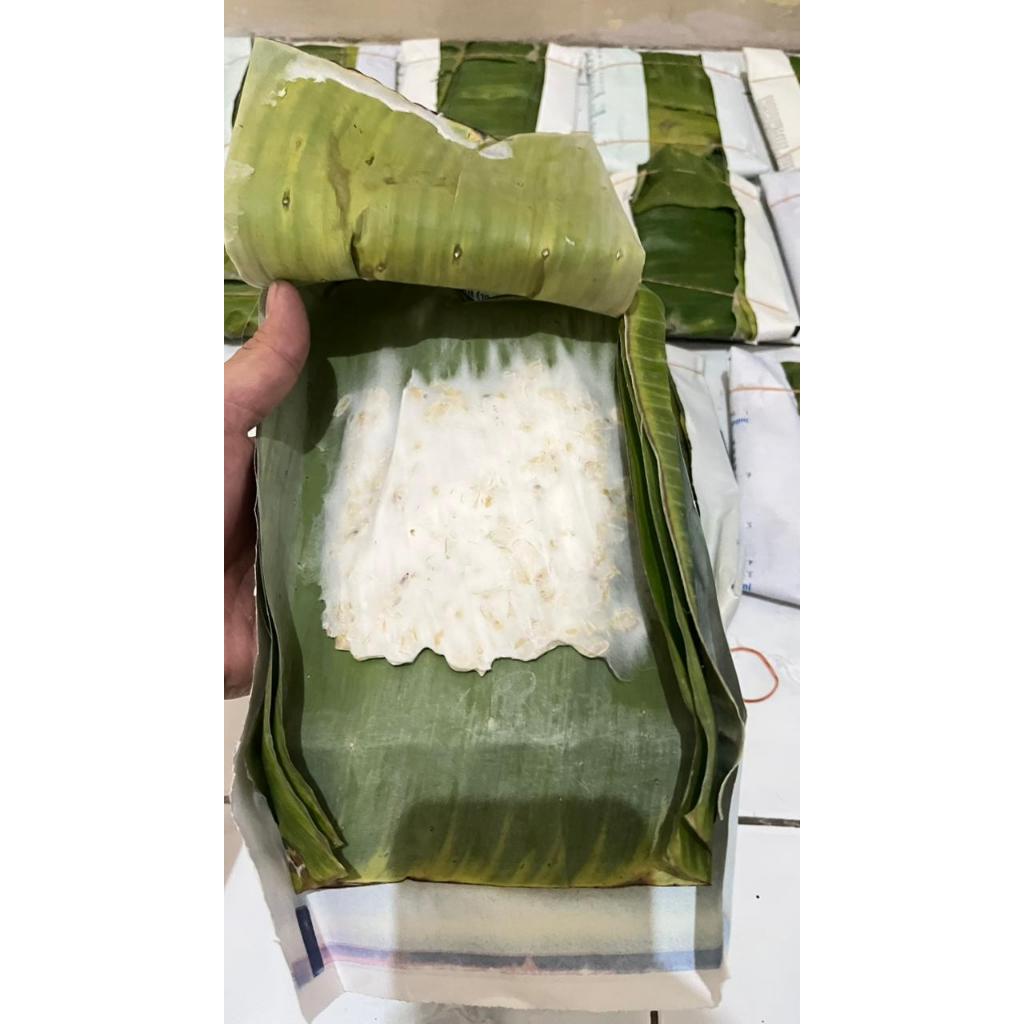 TEMPE MENDOAN DAUN PISANG GURIH NIKMAT