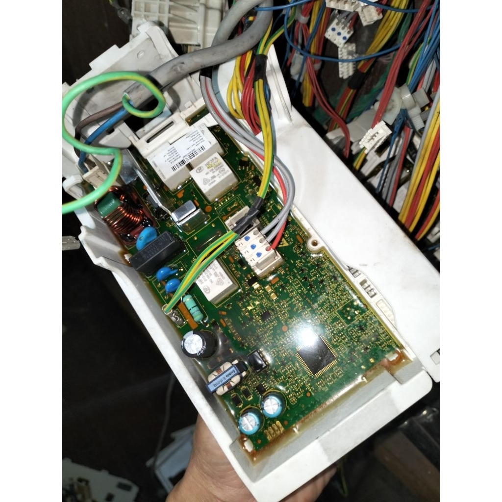 modul PSU mesin cuci electrolux EWF 10847 copotan ori