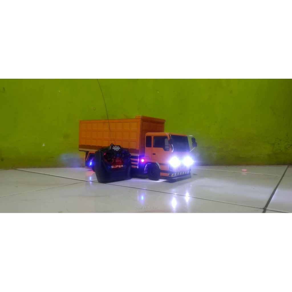 Miniatur Dump Truk Fuso RC Termurah