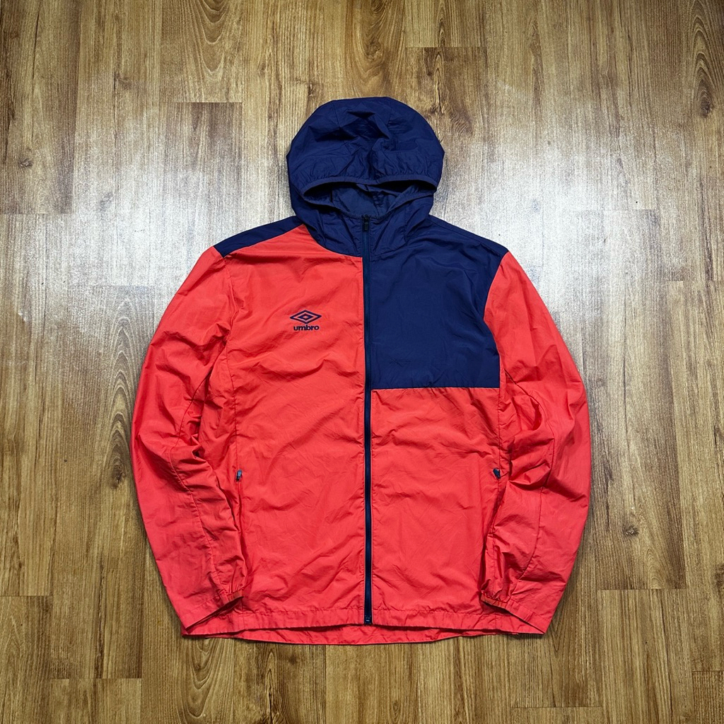 UMBRO LIGHTWEIGHT JACKET