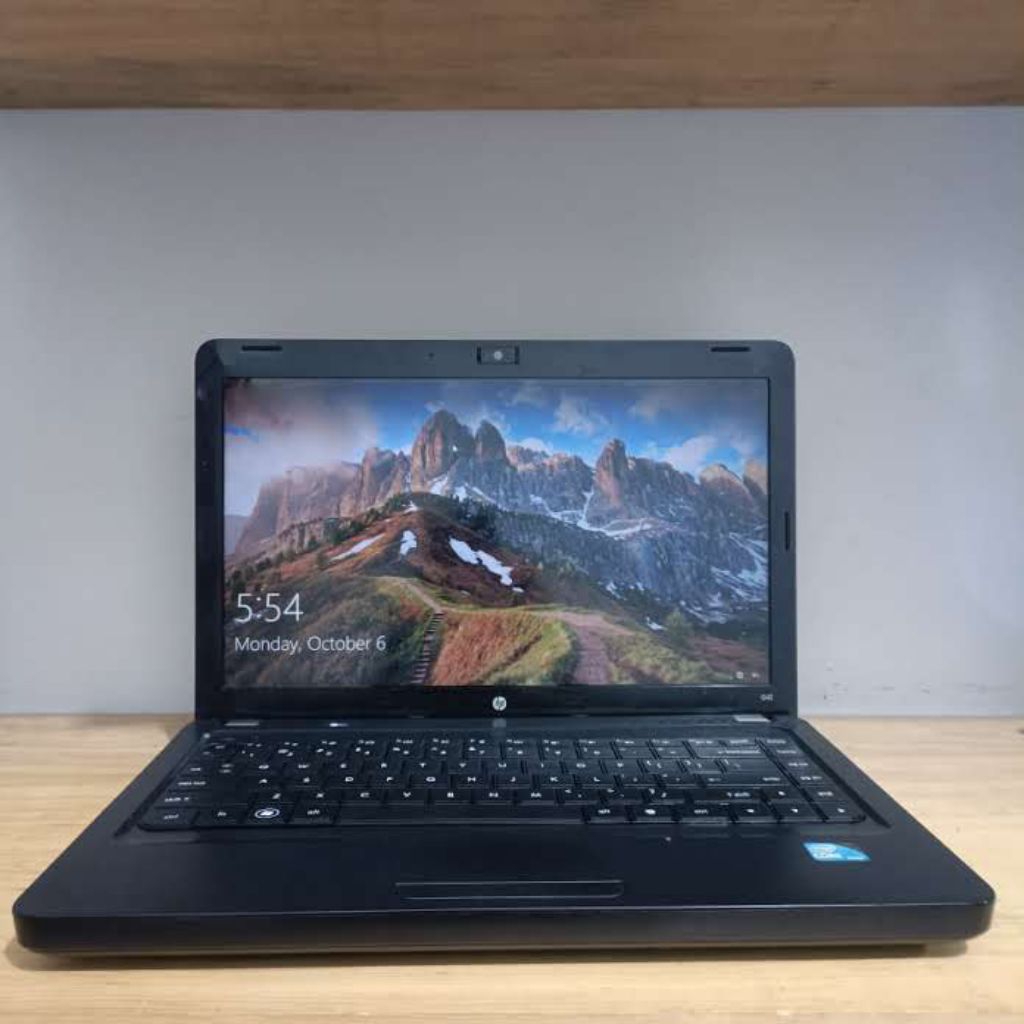 HP G42 Notebook PC intel core i3 M390 RAM 8GB HDD 500GB Layar 14"inch baterai 2 jam